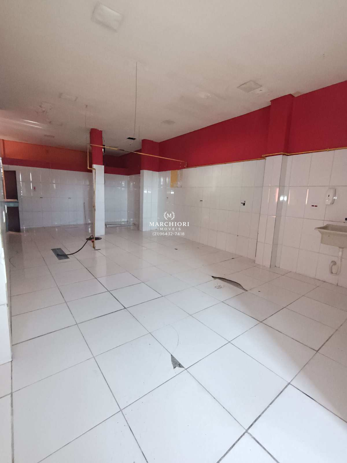 Loja para alugar com 3 quartos, 275m² - Campo Grande,Rio de Janeiro