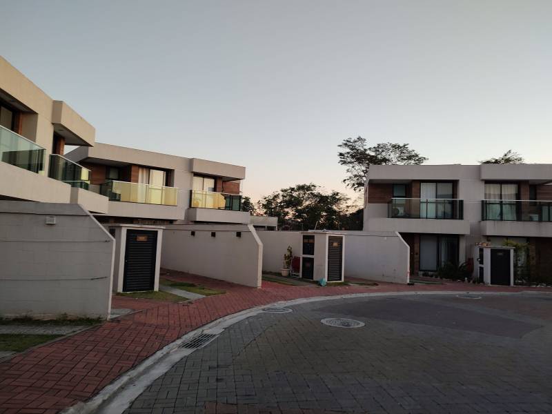 Casa de condomínio à venda com 3 quartos, 84m² - Campo Grande,Rio de Janeiro