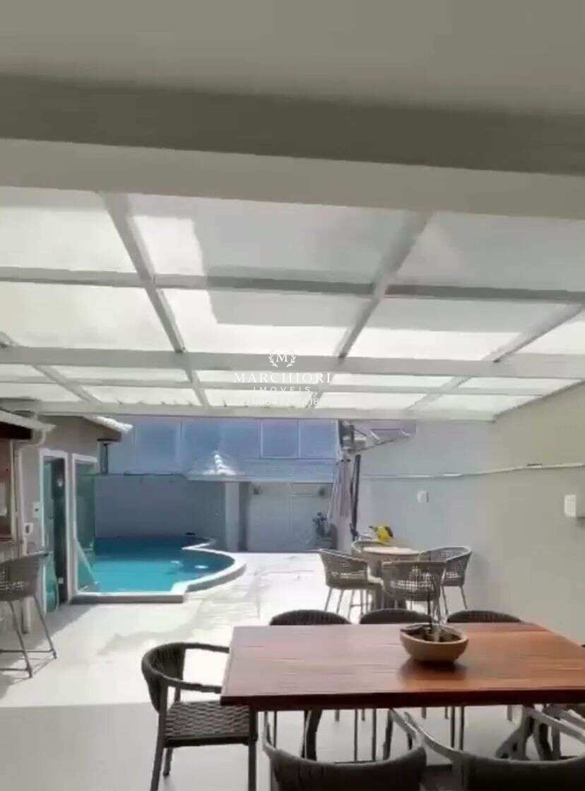 Casa à venda com 4 quartos, 550m² - Recreio dos Bandeirantes,Rio de Janeiro