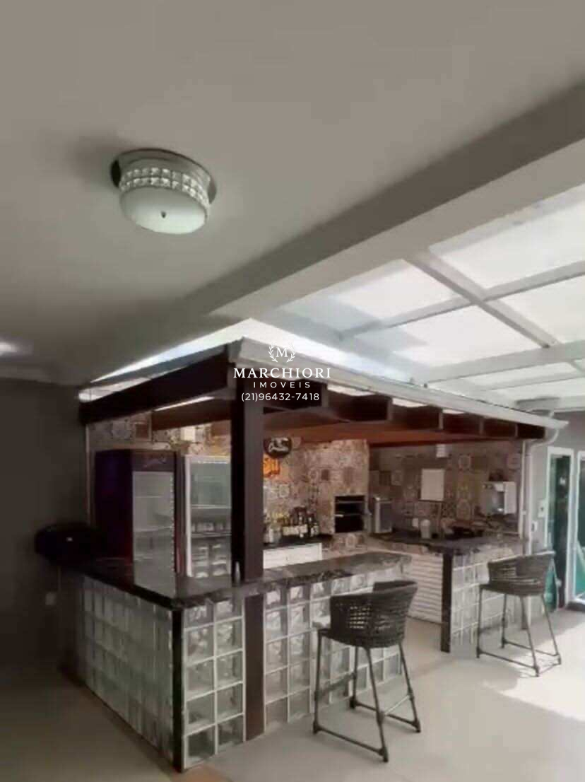 Casa à venda com 4 quartos, 550m² - Recreio dos Bandeirantes,Rio de Janeiro