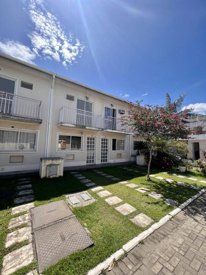 Casa de condomínio à venda em Rio de Janeiro, Campo Grande, com 2 quartos, 75m² - Marchiori Imóveis