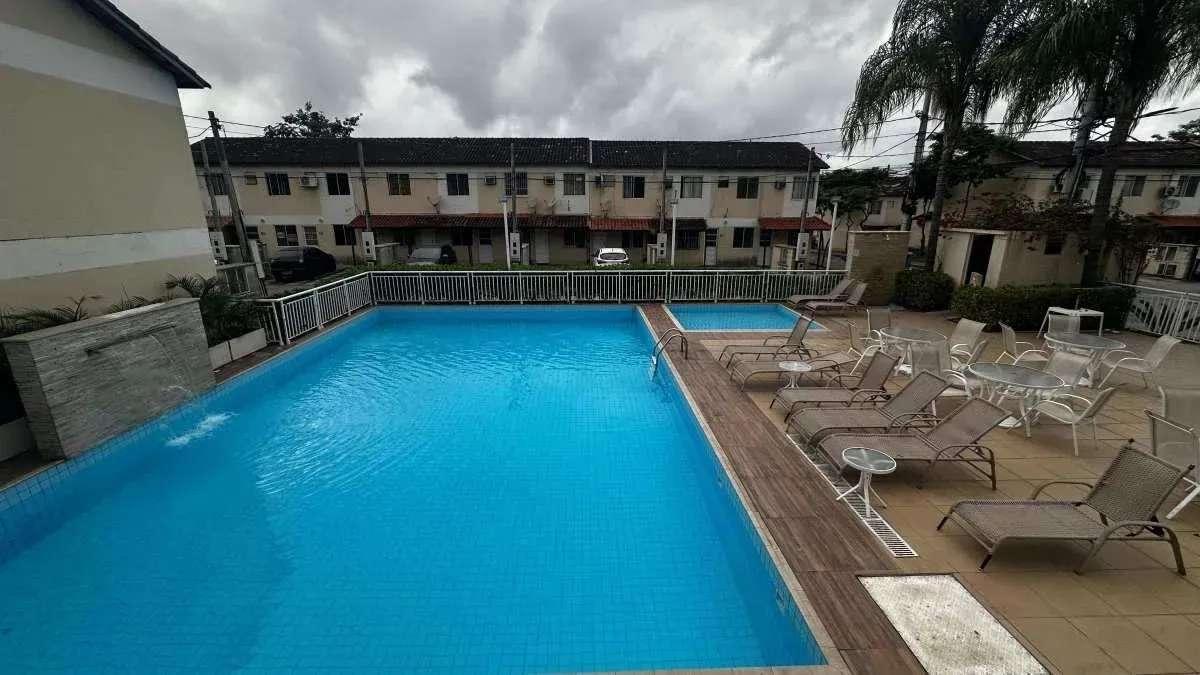 Casa de condomínio à venda com 2 quartos, 65m² - Guaratiba,Rio de Janeiro